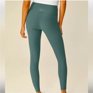 Beyond Yoga Green Leggings